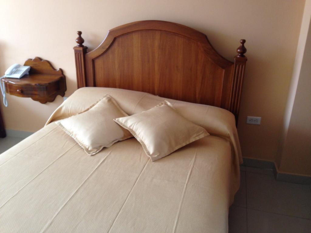 Hostal El Arbolito Cotacachi Buitenkant foto